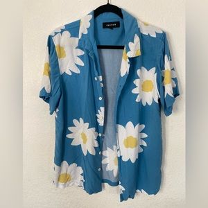 PacSun Daisies Resort Camp Shirt